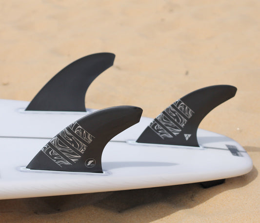 futures-fins-vector-3-2-large-surfboard-fin-alpha-eco-carbon-grey-galway-ireland-blacksheepsurfco-five