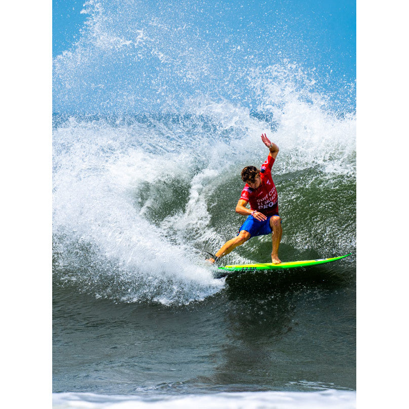 lost_surfboards-driver-3.0-deck-round-galway-ireland-blacksheepsurfco-lost-surfboards-driver-3.0-round-tail-surf-el-salvador-carve