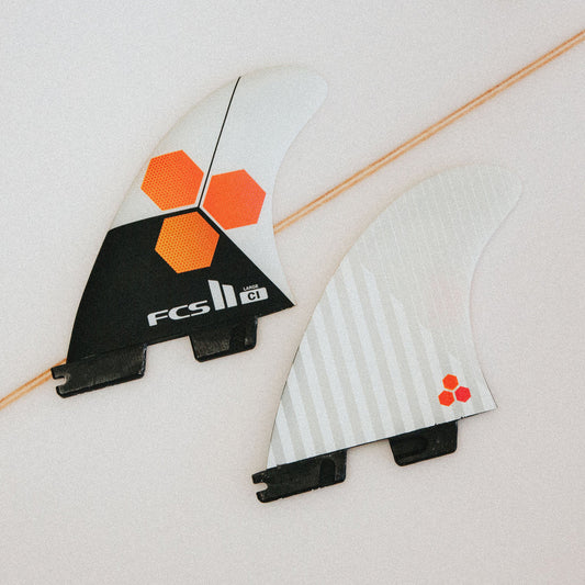 FCS-II-CI-Upright-thruster-set-medium-surfboard-fin-white-ireland