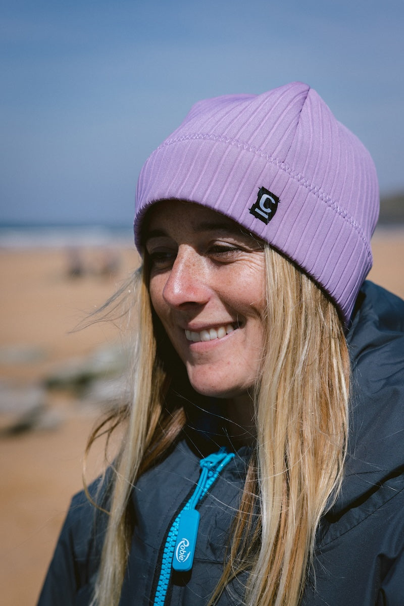 C-SKINS-STORM-CHASER-2MM-WETSUIT-BEANIE-WARM-RED-GALWAY-IRELAND-BLACKSHEEPSURFCO