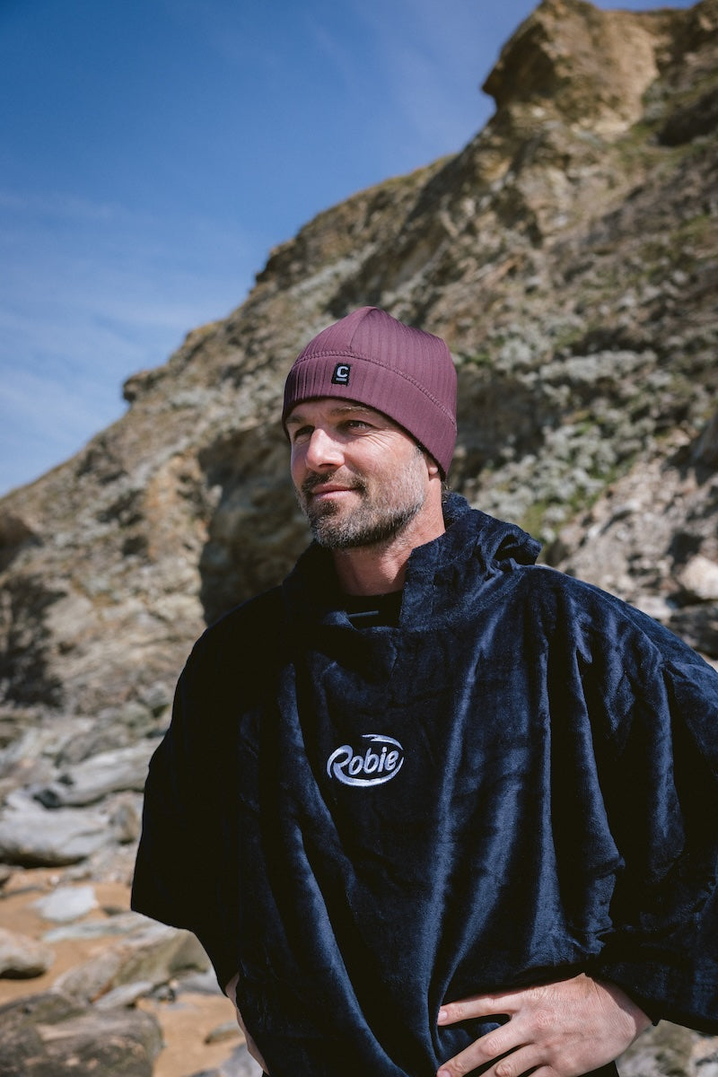 C-SKINS-STORM-CHASER-2MM-WETSUIT-BEANIE-WARM-RED-GALWAY-IRELAND-BLACKSHEEPSURFCO
