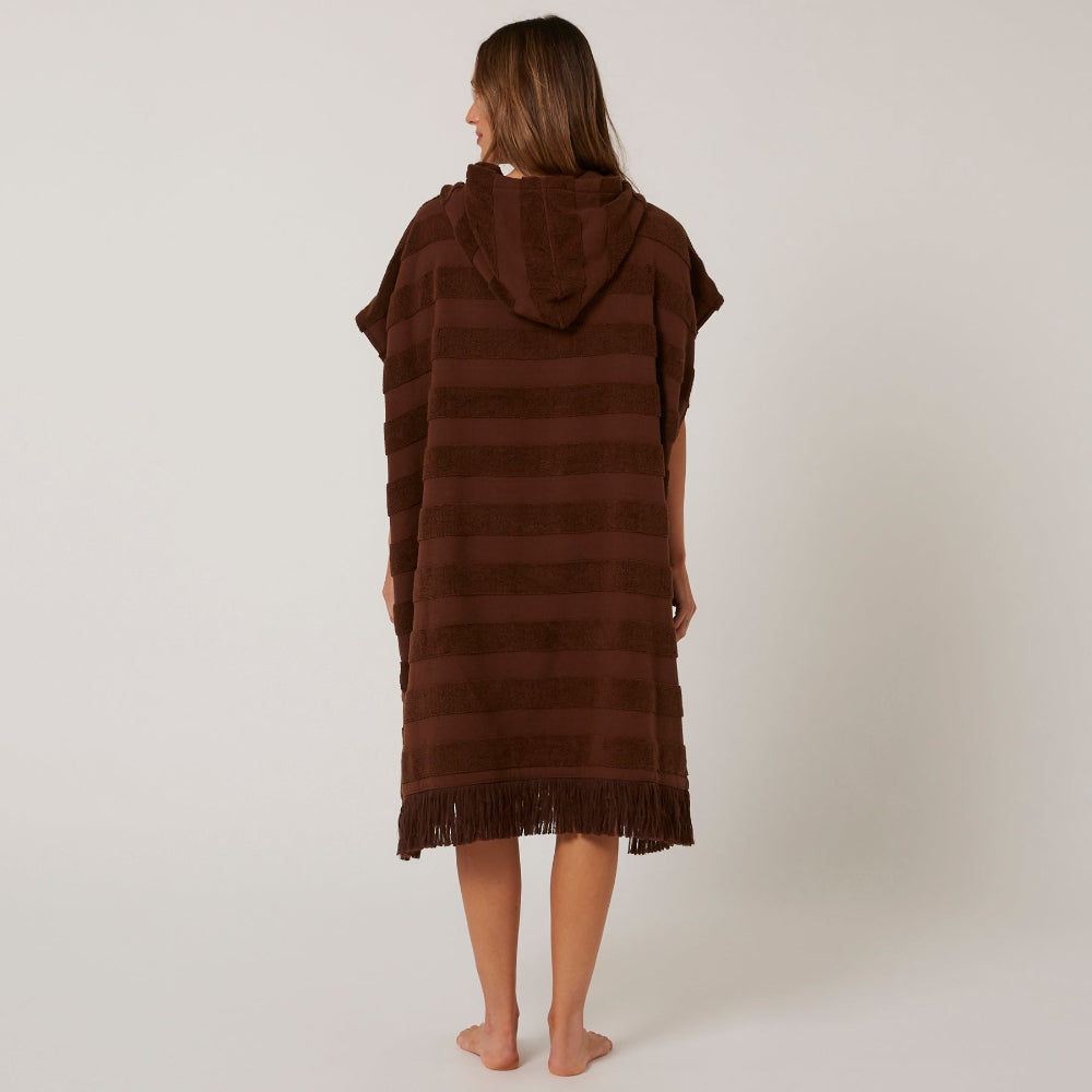 ocean-earth-womens-poncho-cocoa-back