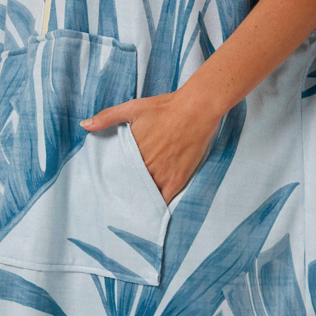 Ocean-earth-zip-poncho-palm-pocket