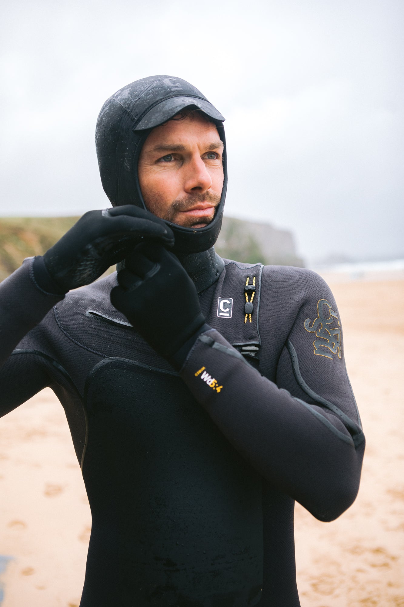 C-SKINS-WIRED-+-PLUS-3MM-WETSUIT-HOOD-GALWAY-IRELAND-BLACKSHEEPSURFCO