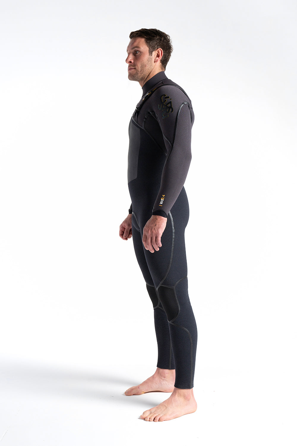 c-skins-wired-chest-zip-5-4-liquid-seams-halo-x-db8-winter-wetsuit-galway-ireland-blacksheepsurfco-side