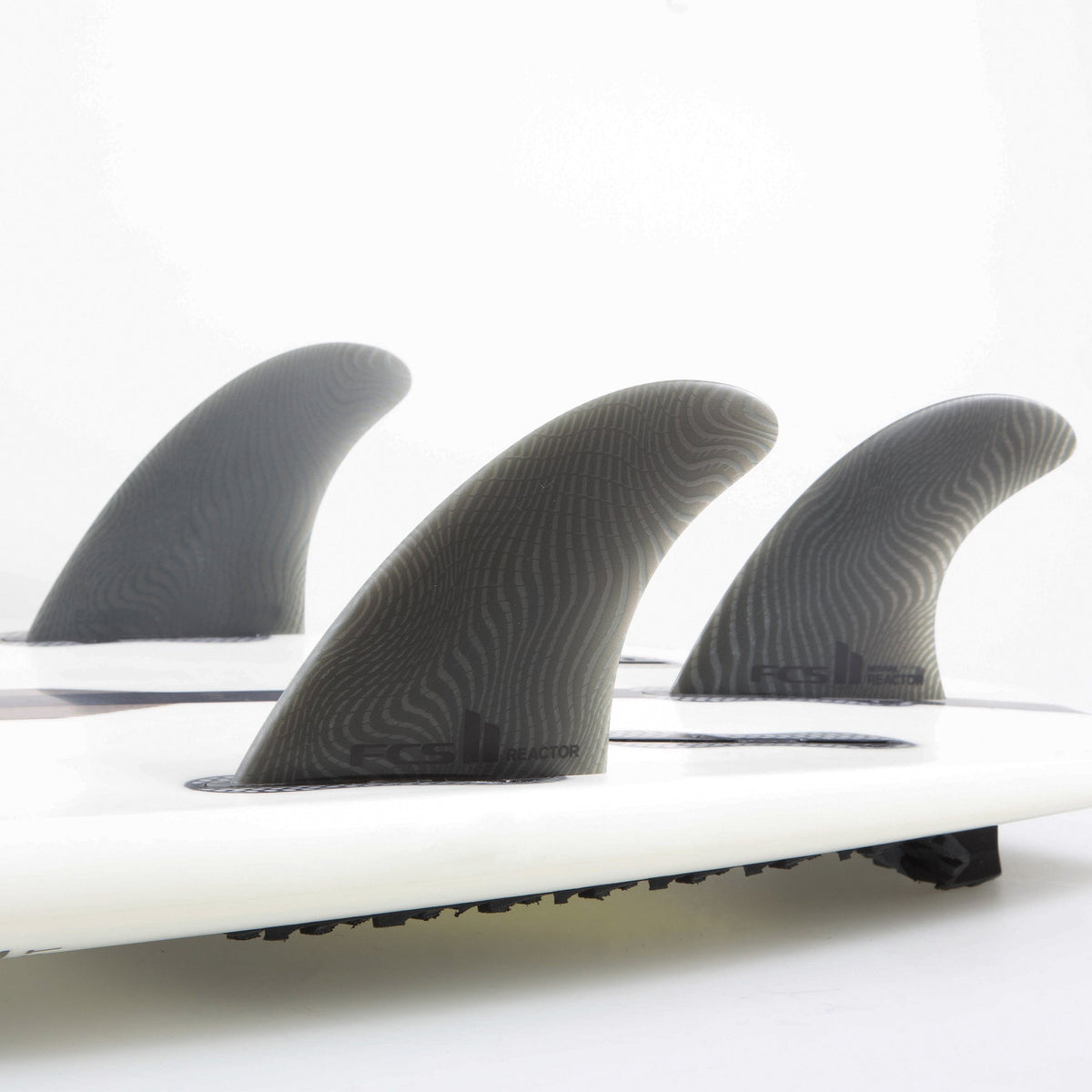 FCS-II-neo-glass-eco-blend-medium-reactor-surfboard-fin-black-galway-ireland-blacksheepsurfco