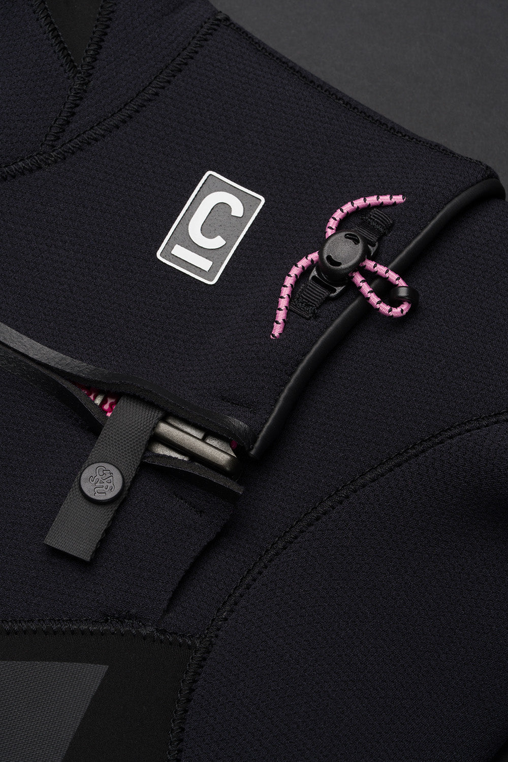 c-skins=NuWave-rewired-54-ladies-women-wnter-wetsuit-sustainable-natural-rubber-chest-zip-galway-ireland-blacksheepsurfco-2026