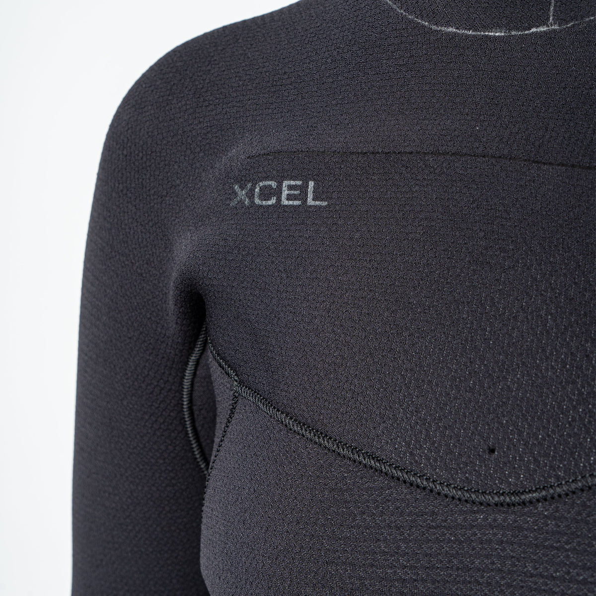 xcel-comp+PLUS-ladies-women-hooded-winter-wetsuit-TDIR-Thermo-Dry-Infrared-5-4-5MM-flexible-channel-flex-galway-ireland-blacksheepsurfco