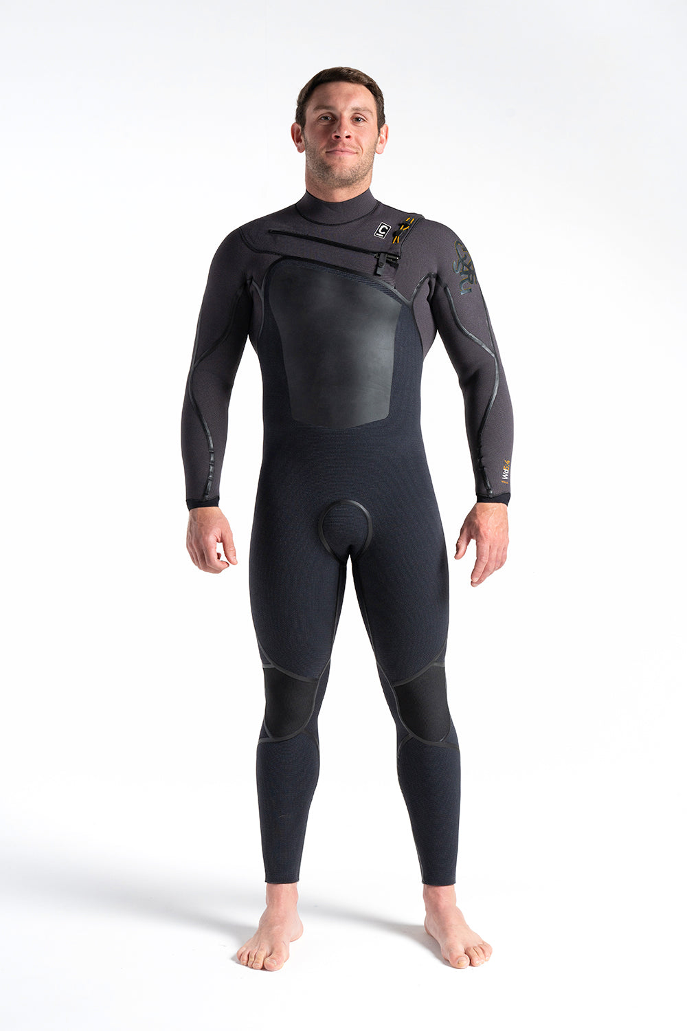 c-skins-wired-chest-zip-5-4-liquid-seams-halo-x-db8-winter-wetsuit-galway-ireland-blacksheepsurfco-front