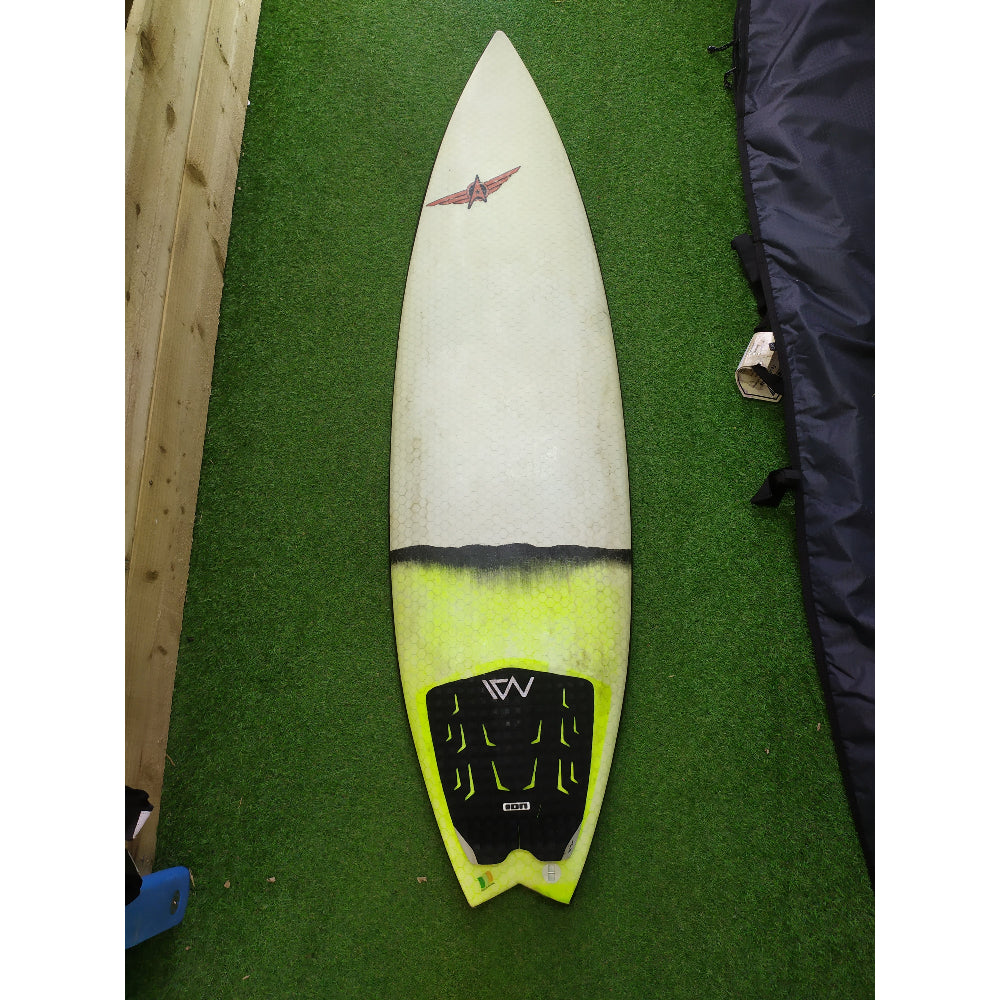 second-hand-surfboards-aor-alan-o'riordan-6ft-swallow-tail-futures-thruster-blacksheepsurfco-kilcolgan-galway-ireland