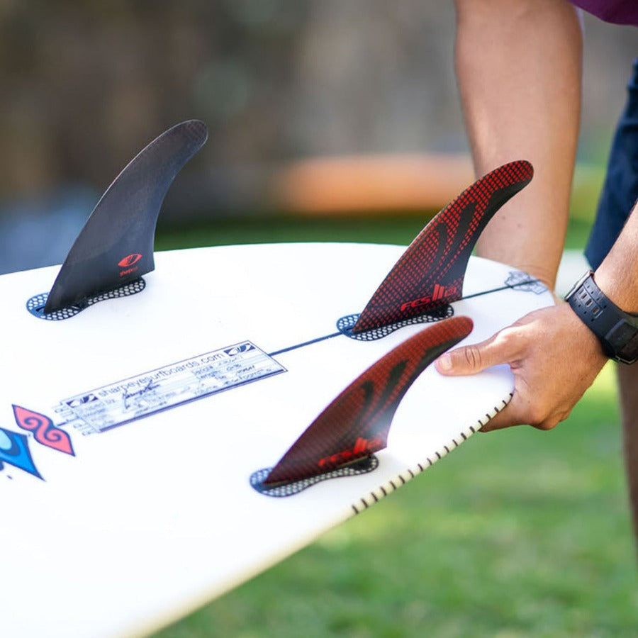 FCS-II-sharpeye-surfboard-fin-in-surfboard-blacksheepsurfco